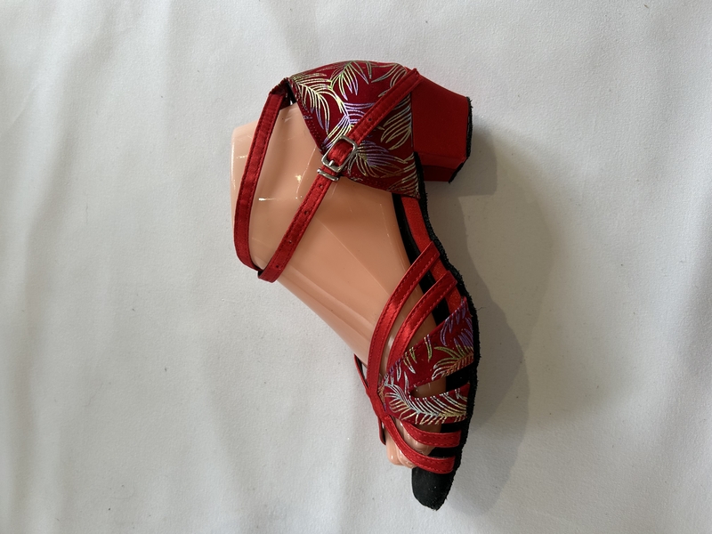 201728 -Red Leaf Satin Sandal