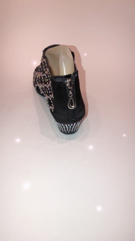  201592-BK -Black diamanté bootie