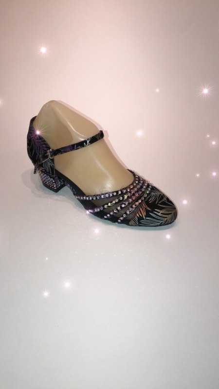 771-Leaf -Black leaf pattern closed toe shoe with diamanté strap foot support and black mesh in gaps