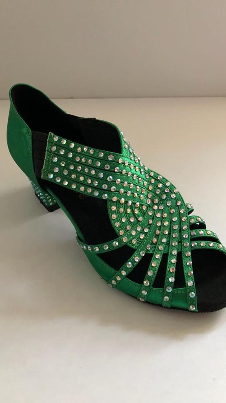 1578-GN -Green satin diamanté pull on sandal