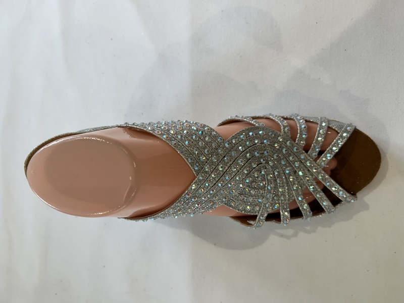 1578-S -Silver fabric pull on diamante Sandal